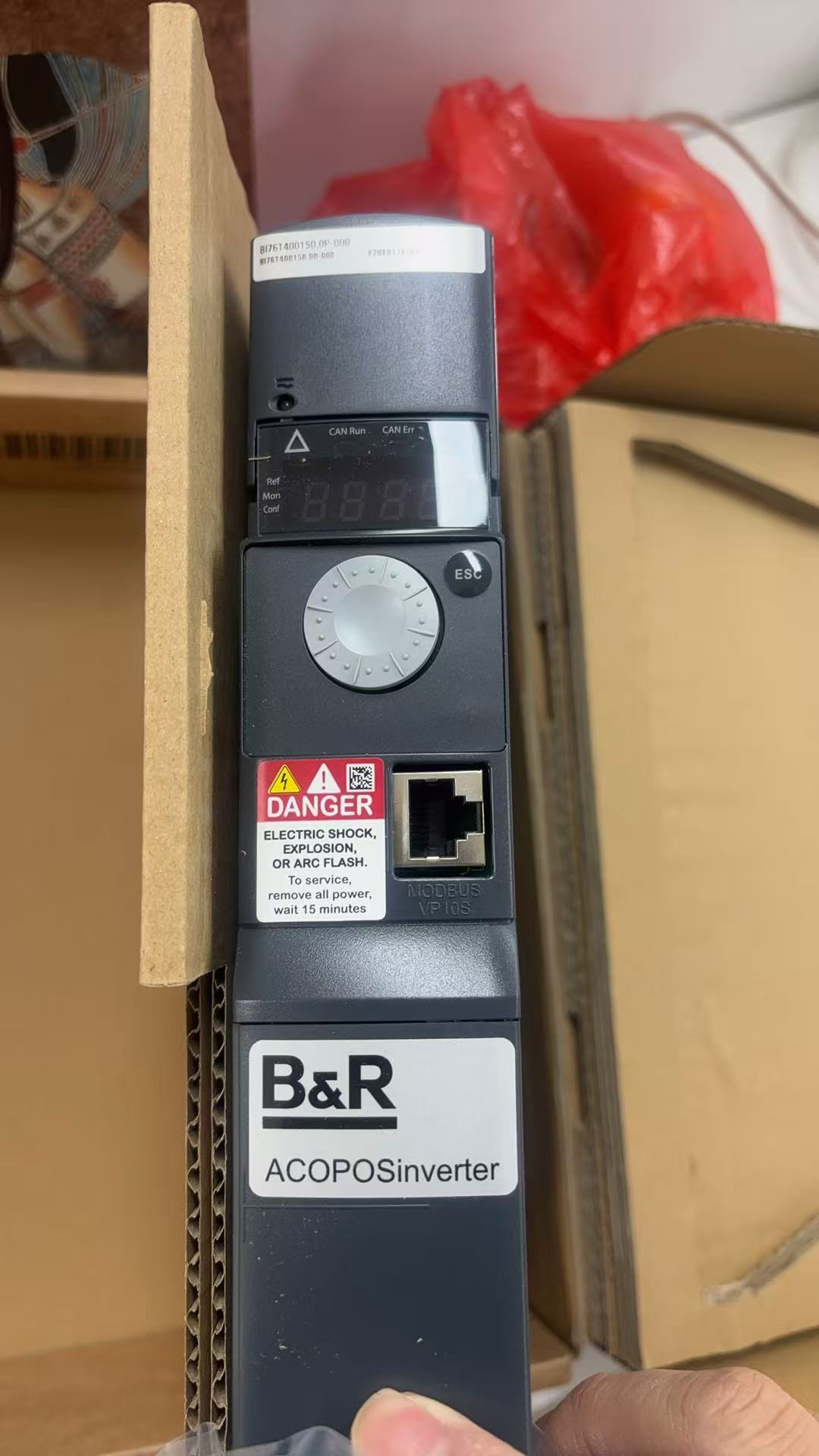 B&R 驅動器  8EI2X2HWT10.0700-1